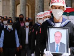 Kıbrıs gazisinin cenazesi toprağa verildi